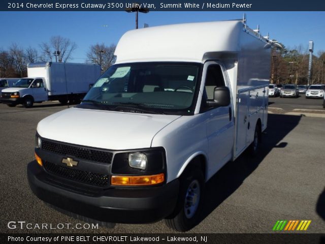 2014 Chevrolet Express Cutaway 3500 Utility Van in Summit White