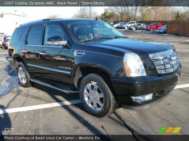 2007 Cadillac Escalade AWD in Black Raven
