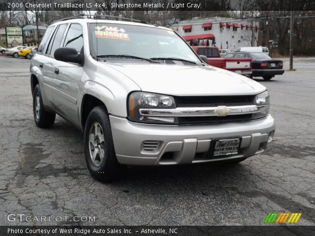 2006 Chevrolet TrailBlazer LS 4x4 in Silverstone Metallic