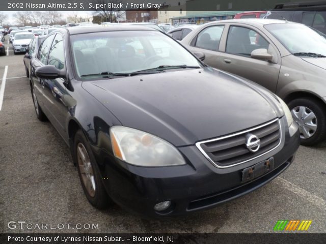 2002 Nissan Altima 2.5 S in Super Black