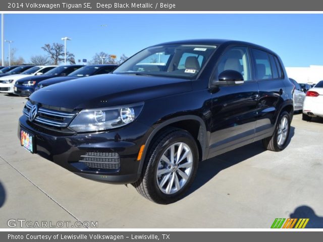 2014 Volkswagen Tiguan SE in Deep Black Metallic