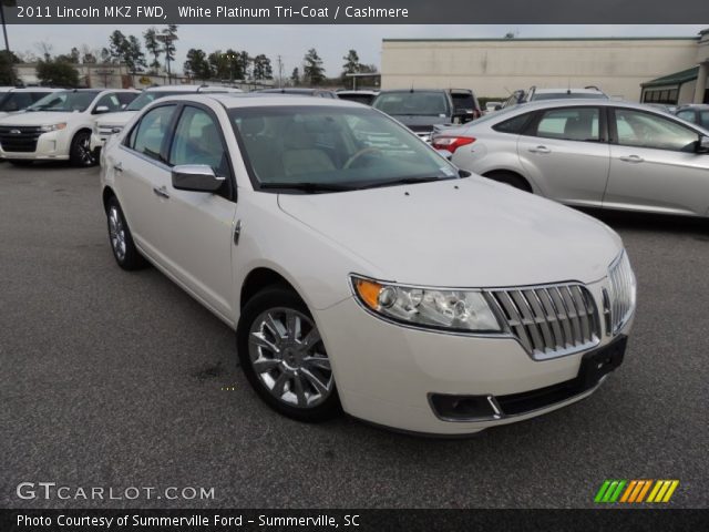 2011 Lincoln MKZ FWD in White Platinum Tri-Coat