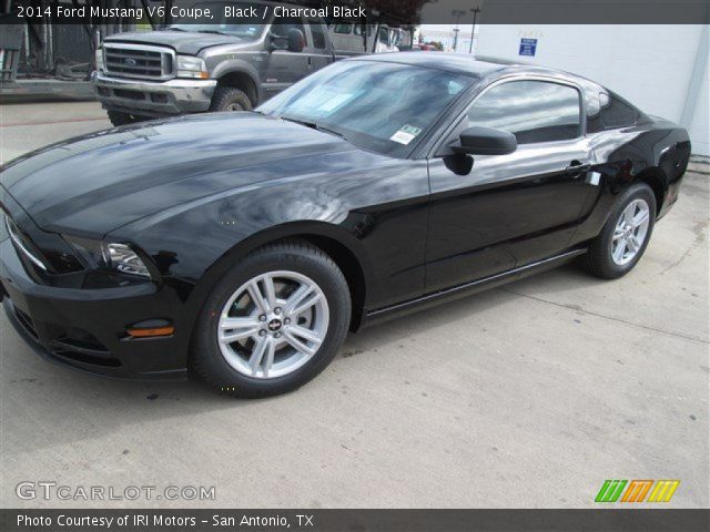 2014 Ford Mustang V6 Coupe in Black