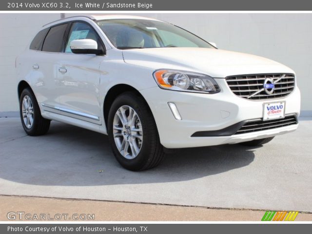 2014 Volvo XC60 3.2 in Ice White