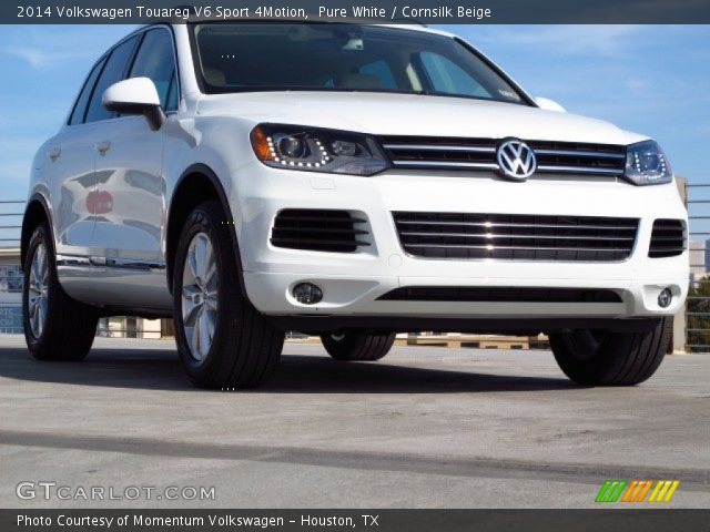 2014 Volkswagen Touareg V6 Sport 4Motion in Pure White