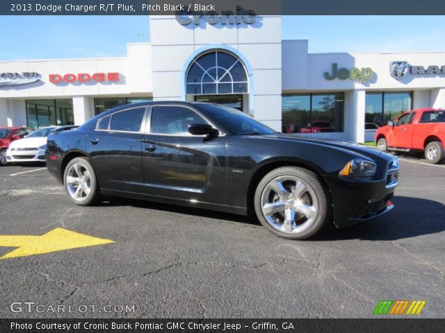2013 Dodge Charger R/T Plus in Pitch Black