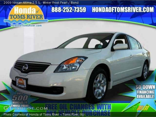 2009 Nissan Altima 2.5 S in Winter Frost Pearl