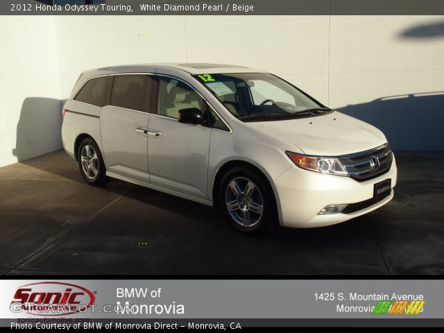 2012 Honda Odyssey Touring in White Diamond Pearl