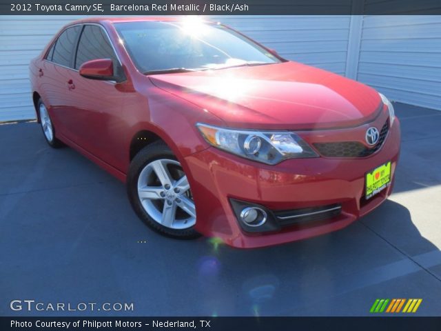2012 Toyota Camry SE in Barcelona Red Metallic
