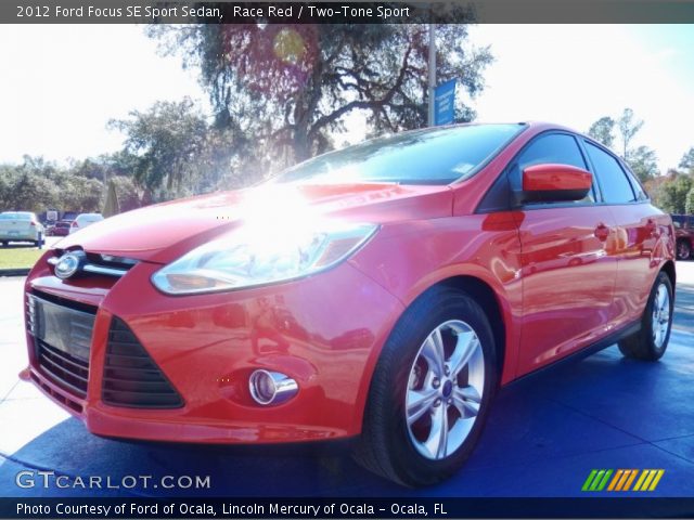 2012 Ford Focus SE Sport Sedan in Race Red