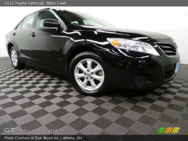 2011 Toyota Camry LE in Black