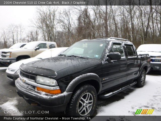 2004 Chevrolet S10 LS Crew Cab 4x4 in Black