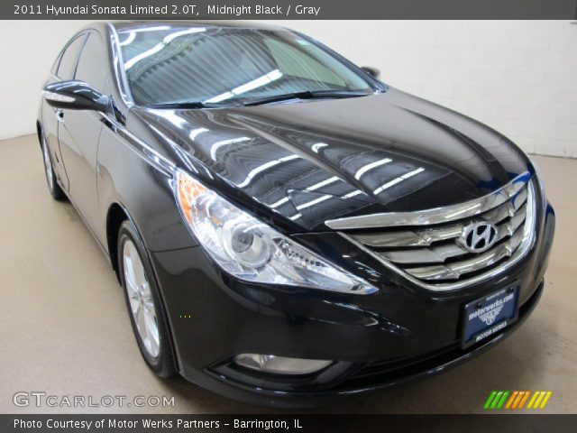 2011 Hyundai Sonata Limited 2.0T in Midnight Black