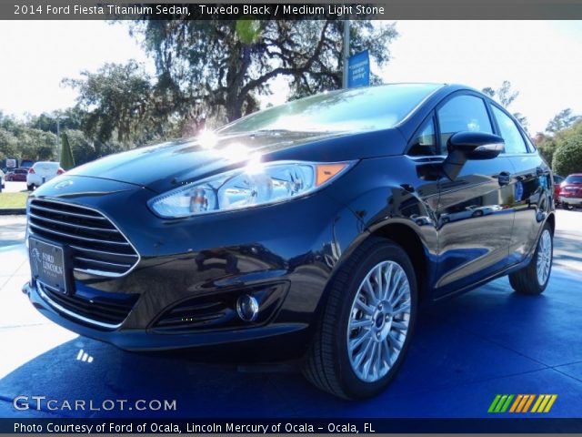 2014 Ford Fiesta Titanium Sedan in Tuxedo Black