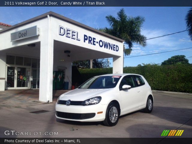 2011 Volkswagen Golf 2 Door in Candy White