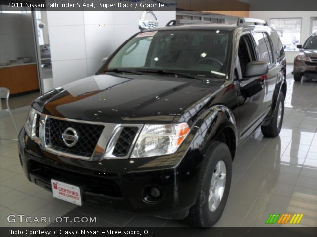 2011 Nissan Pathfinder S 4x4 in Super Black