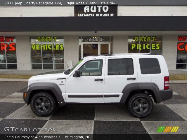 2011 Jeep Liberty Renegade 4x4 in Bright White