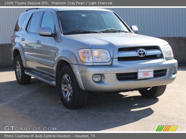 2006 Toyota Sequoia SR5 in Phantom Gray Pearl