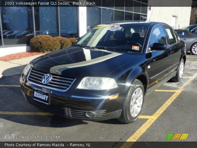 2003 Volkswagen Passat GLS Sedan in Black