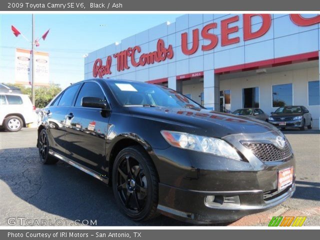 2009 Toyota Camry SE V6 in Black