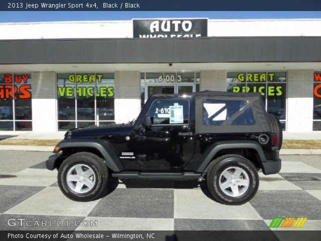 2013 Jeep Wrangler Sport 4x4 in Black
