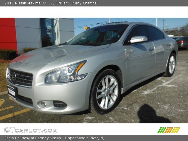 2011 Nissan Maxima 3.5 SV in Brilliant Silver