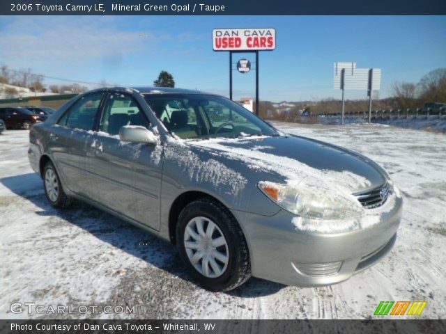 2006 Toyota Camry LE in Mineral Green Opal