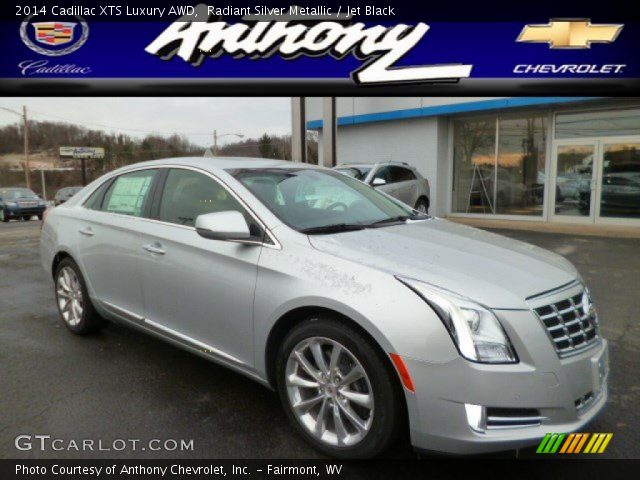 2014 Cadillac XTS Luxury AWD in Radiant Silver Metallic