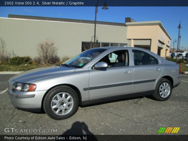 2002 Volvo S60 2.4 in Silver Metallic