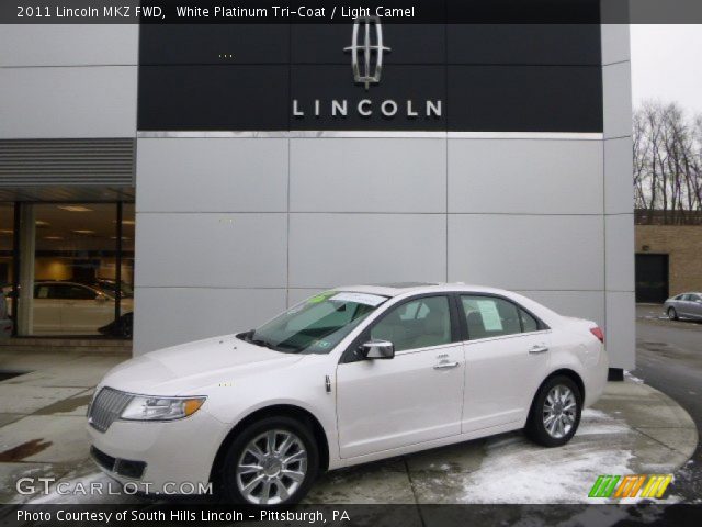 2011 Lincoln MKZ FWD in White Platinum Tri-Coat