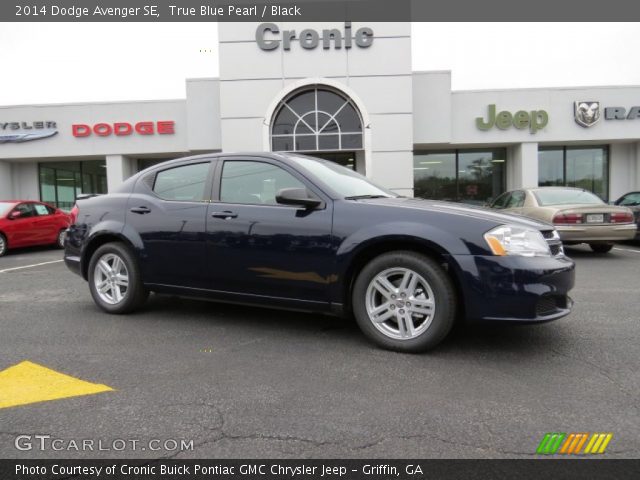 2014 Dodge Avenger SE in True Blue Pearl