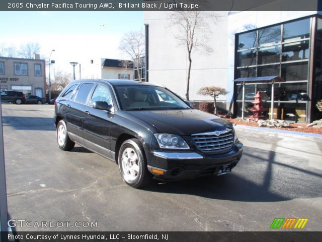 2005 Chrysler Pacifica Touring AWD in Brilliant Black