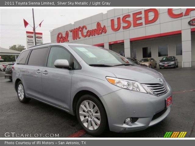 2011 Toyota Sienna Limited in Silver Sky Metallic