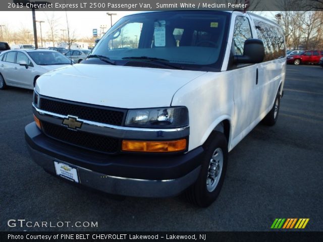 2013 Chevrolet Express LT 2500 Passenger Van in Summit White