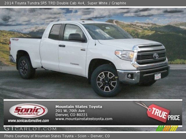 2014 Toyota Tundra SR5 TRD Double Cab 4x4 in Super White