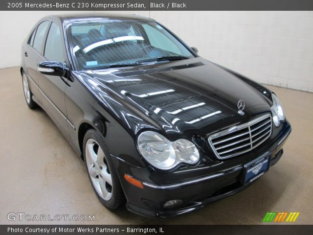 2005 Mercedes-Benz C 230 Kompressor Sedan in Black