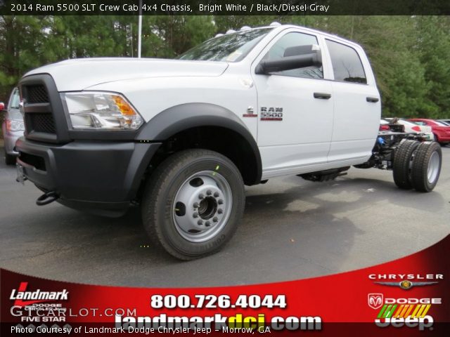 2014 Ram 5500 SLT Crew Cab 4x4 Chassis in Bright White