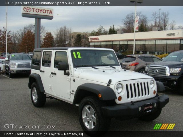 2012 Jeep Wrangler Unlimited Sport S 4x4 in Bright White