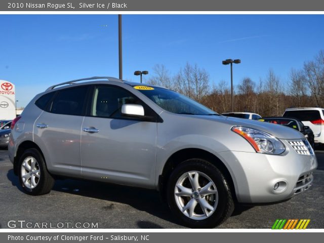 2010 Nissan Rogue SL in Silver Ice