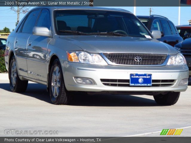 2000 Toyota Avalon XL in Lunar Mist Metallic