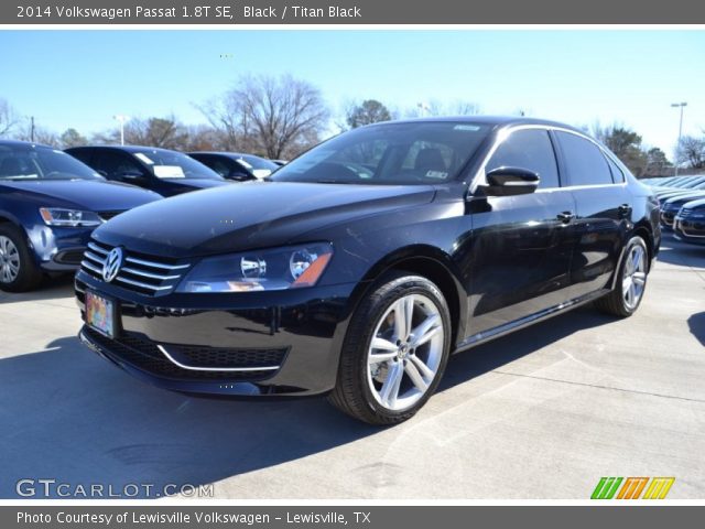 2014 Volkswagen Passat 1.8T SE in Black