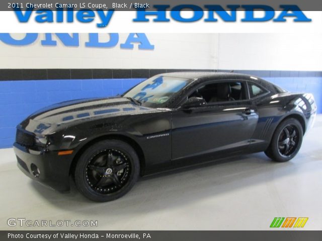 2011 Chevrolet Camaro LS Coupe in Black