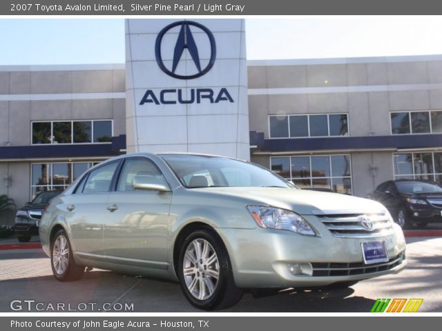 2007 Toyota Avalon Limited in Silver Pine Pearl