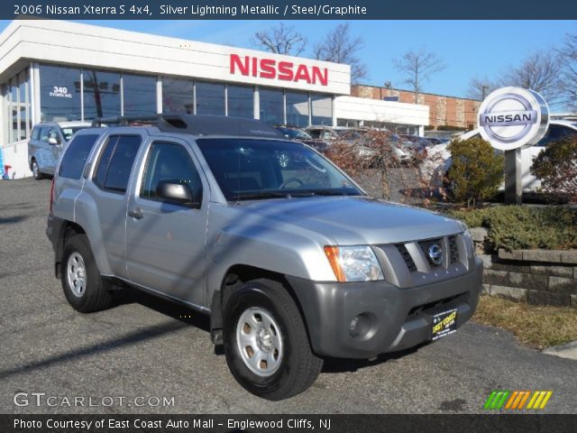 2006 Nissan Xterra S 4x4 in Silver Lightning Metallic