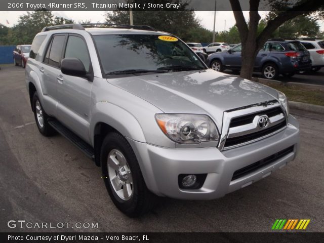2006 Toyota 4Runner SR5 in Titanium Metallic