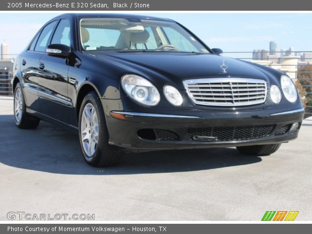 2005 Mercedes-Benz E 320 Sedan in Black