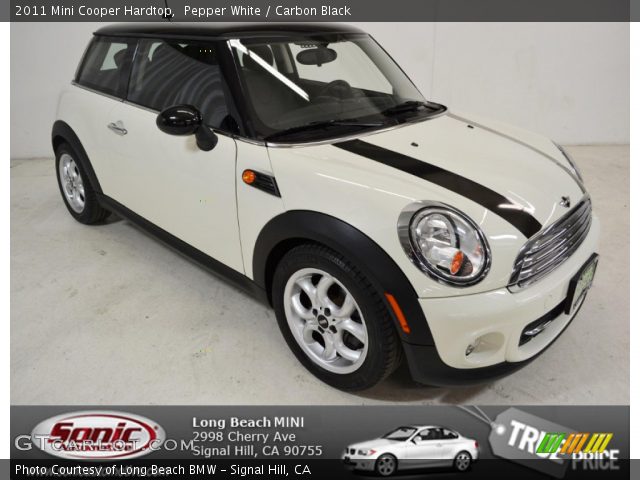 2011 Mini Cooper Hardtop in Pepper White