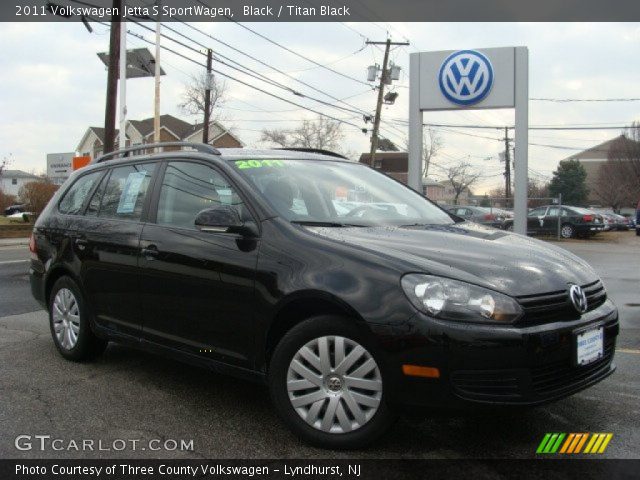 2011 Volkswagen Jetta S SportWagen in Black
