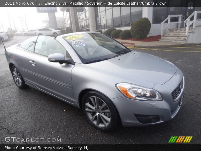 2011 Volvo C70 T5 in Electric Silver Metallic