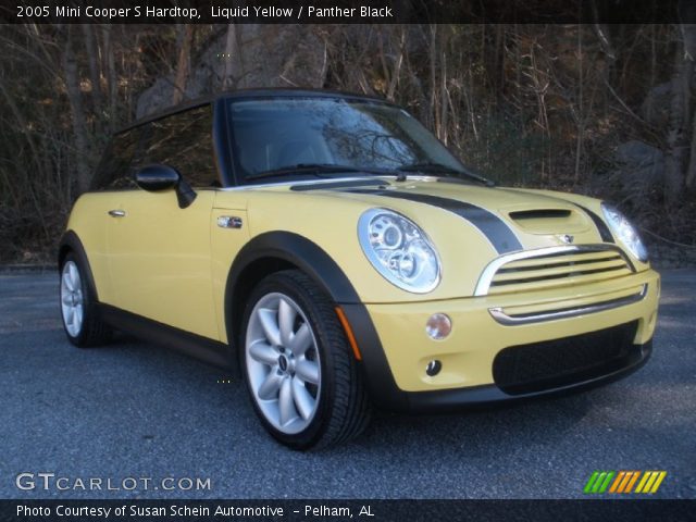 2005 Mini Cooper S Hardtop in Liquid Yellow